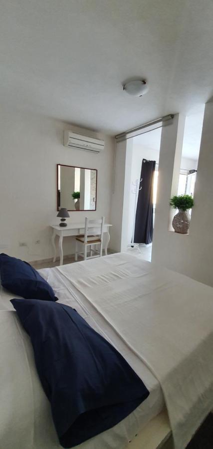 Sardinia Suites & Apartments -Casa-Loft A Pochi Passi Dal Centro- Санта-Тереза-Галлура Екстер'єр фото